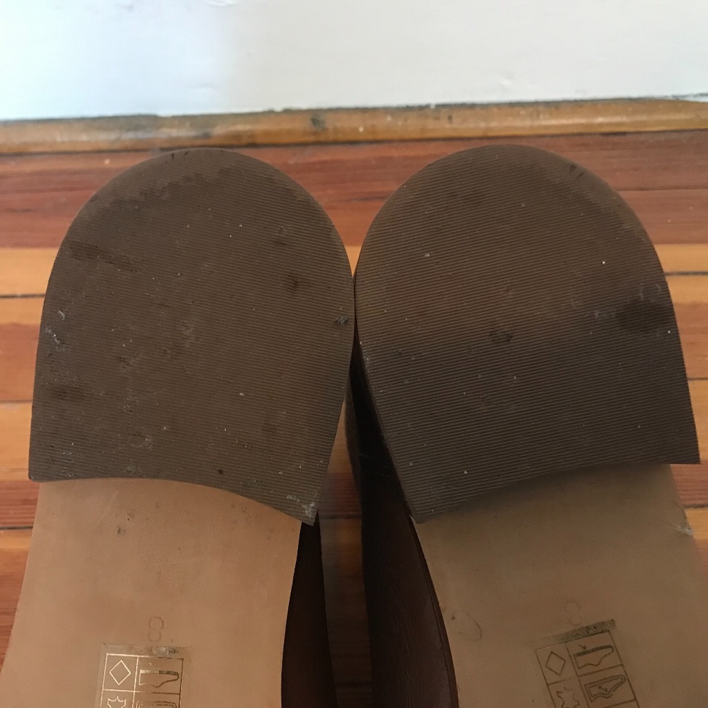 Madewell Ainsley Chelsea Boot in Dark Chesnut - Picture 4 of 10